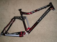 Kona%20Dawg%20Primo%20Cracked%20Frame%20001.jpg