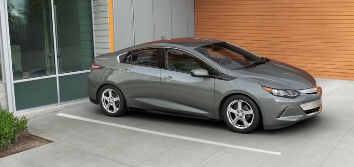 2016-Chevrolet-Volt-in-Heather-Grey-Metallic-e1432337549959-720x340.jpg