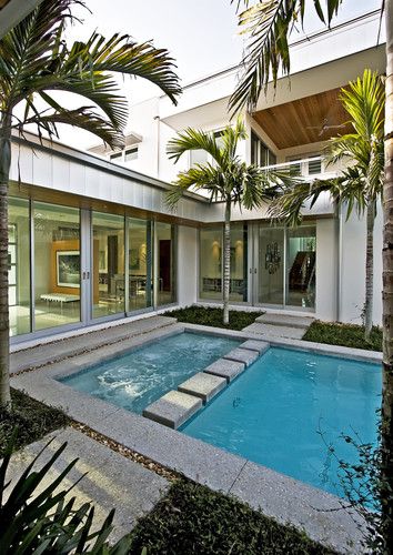 66d1d39c263ee90513aedef27267ef5d--courtyard-pool-modern-pools.jpg