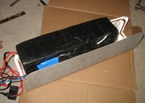 05_battinbox.JPG 05_battinbox.JPG