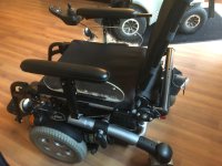 Rollstuhl elektrisch.jpg