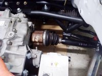Leaf LHS driveshaft cut.jpg