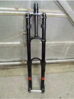 Marzocchi Drop Off tripple clamp forks.JPG