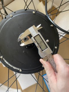 Axle width.JPEG Axle width.JPEG