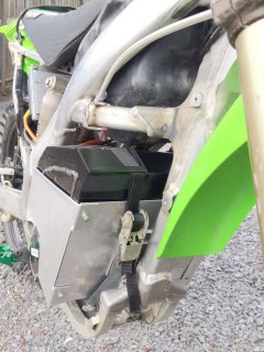 KX250F-Batt.jpg