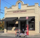 garage1.jpg