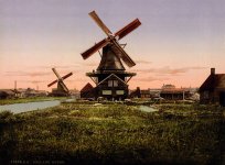 Dutch_windmills,_Holland,_ca._1905.jpg