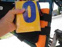 Square battery, triangle bag.jpg Square battery, triangle bag.jpg
