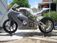 lower fairings on 002.jpg