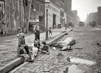 children-and-dead-horse-street-in-new-york-c-1895.jpg