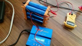 batt.jpg batt.jpg