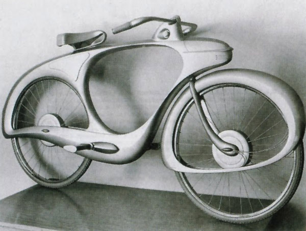 photo-1946-bowden-spacelander-prototype.jpg