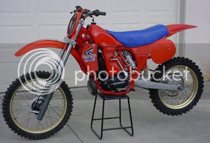 198220Honda20RC250.jpg