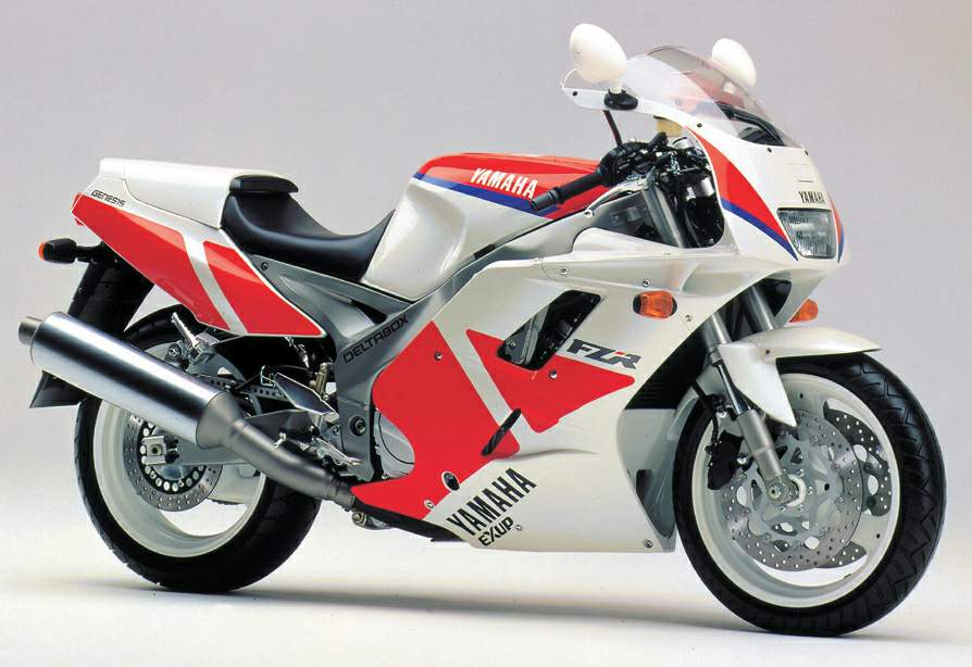 Yamaha%20FZR1000%2091%20%204.jpg