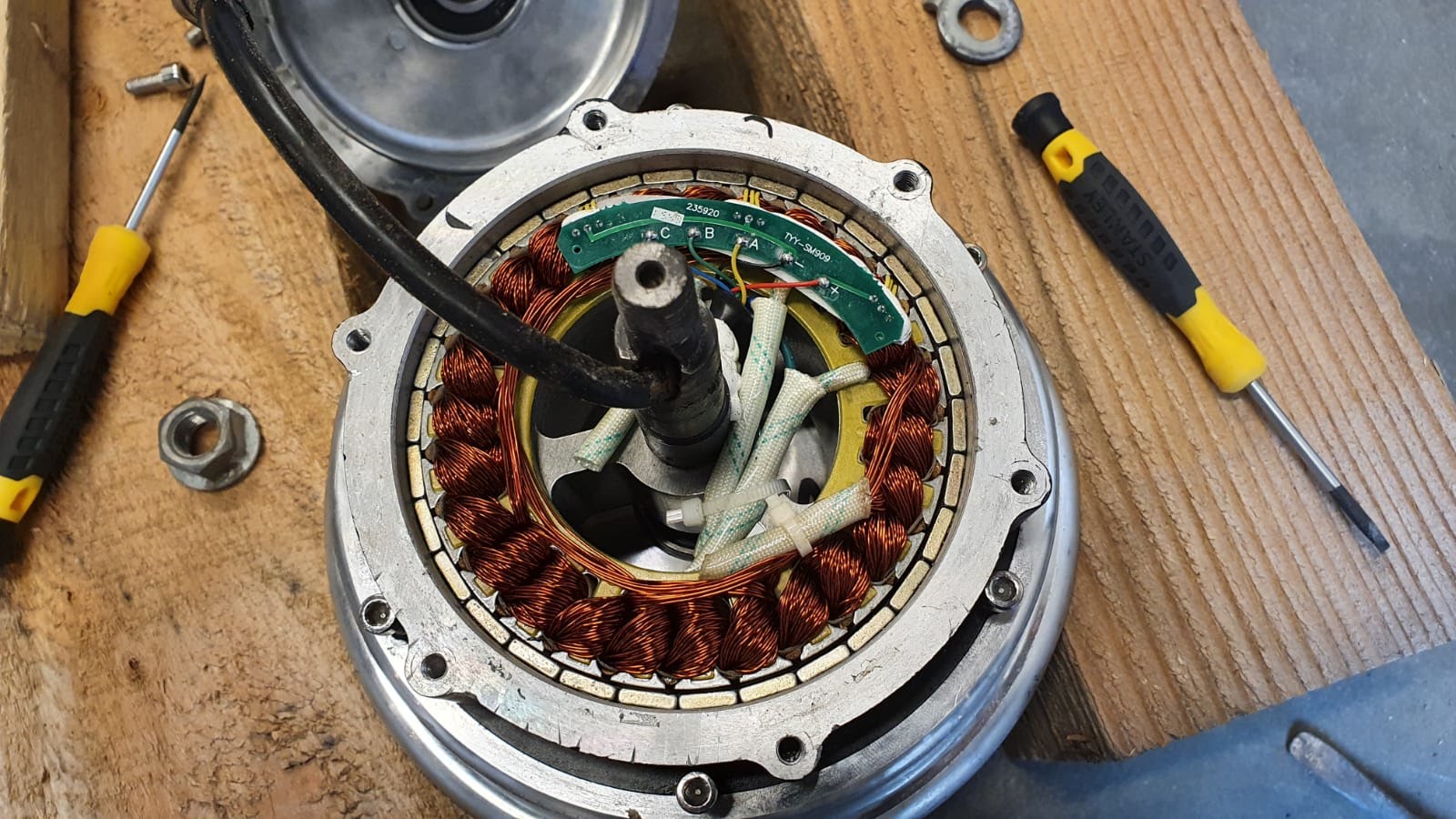 Escoot36V-Motor%203.jpg