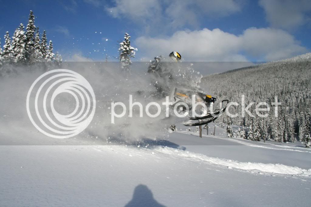 SledpicsJan-20-08087.jpg