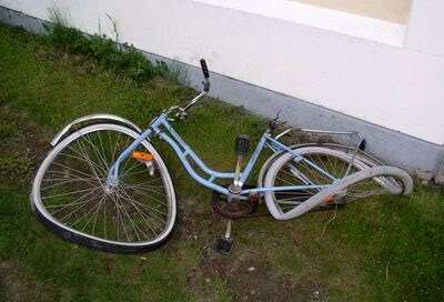 broken-bike.jpg