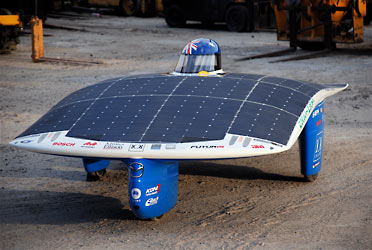 AuroraSolarCar2007StraightOn_th.jpg
