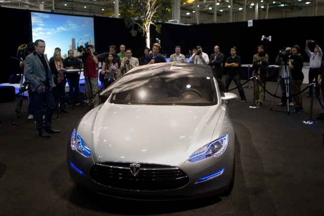 tesla_b.jpg