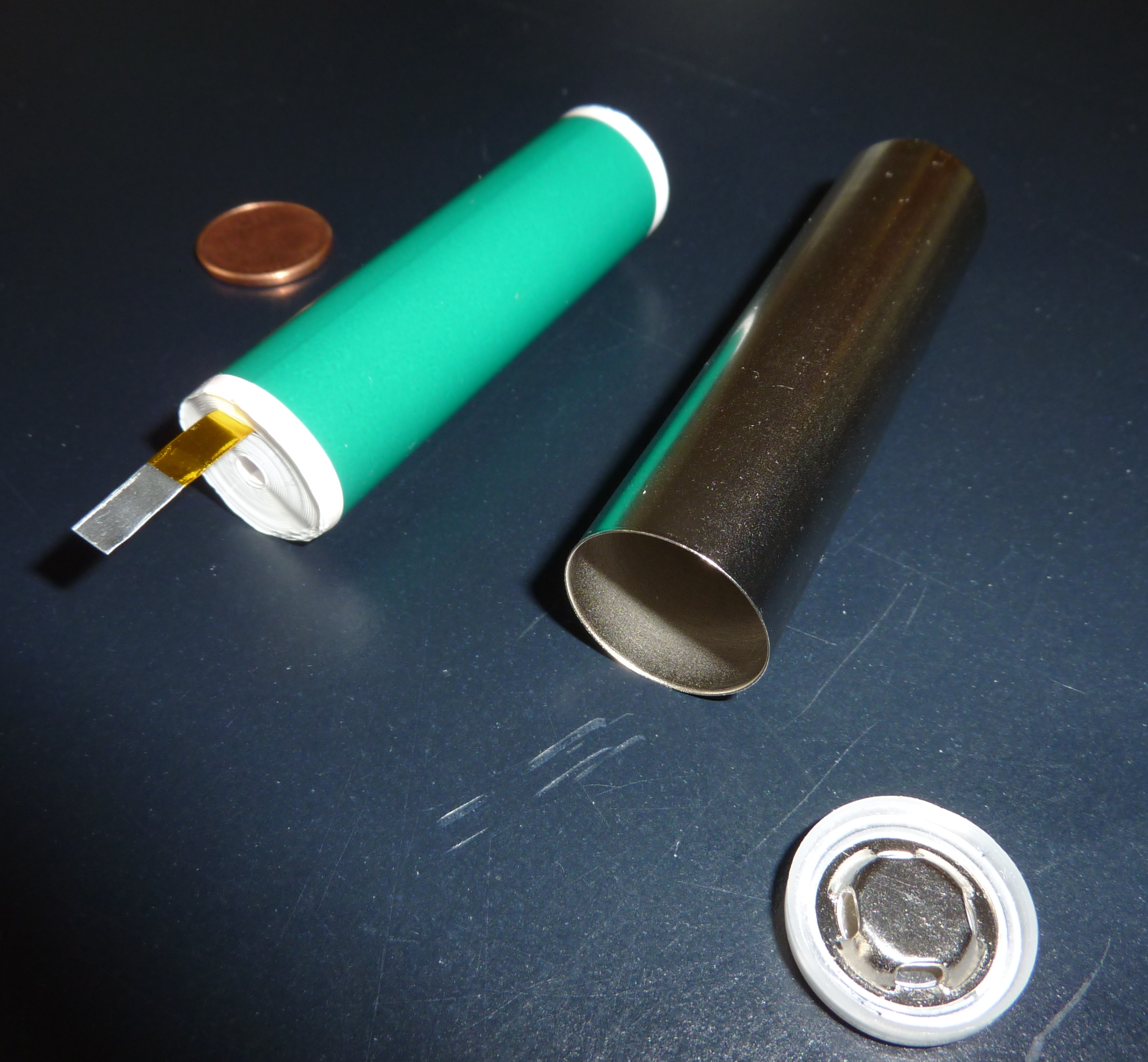 Lithium-Ion_Cell_cylindric.JPG