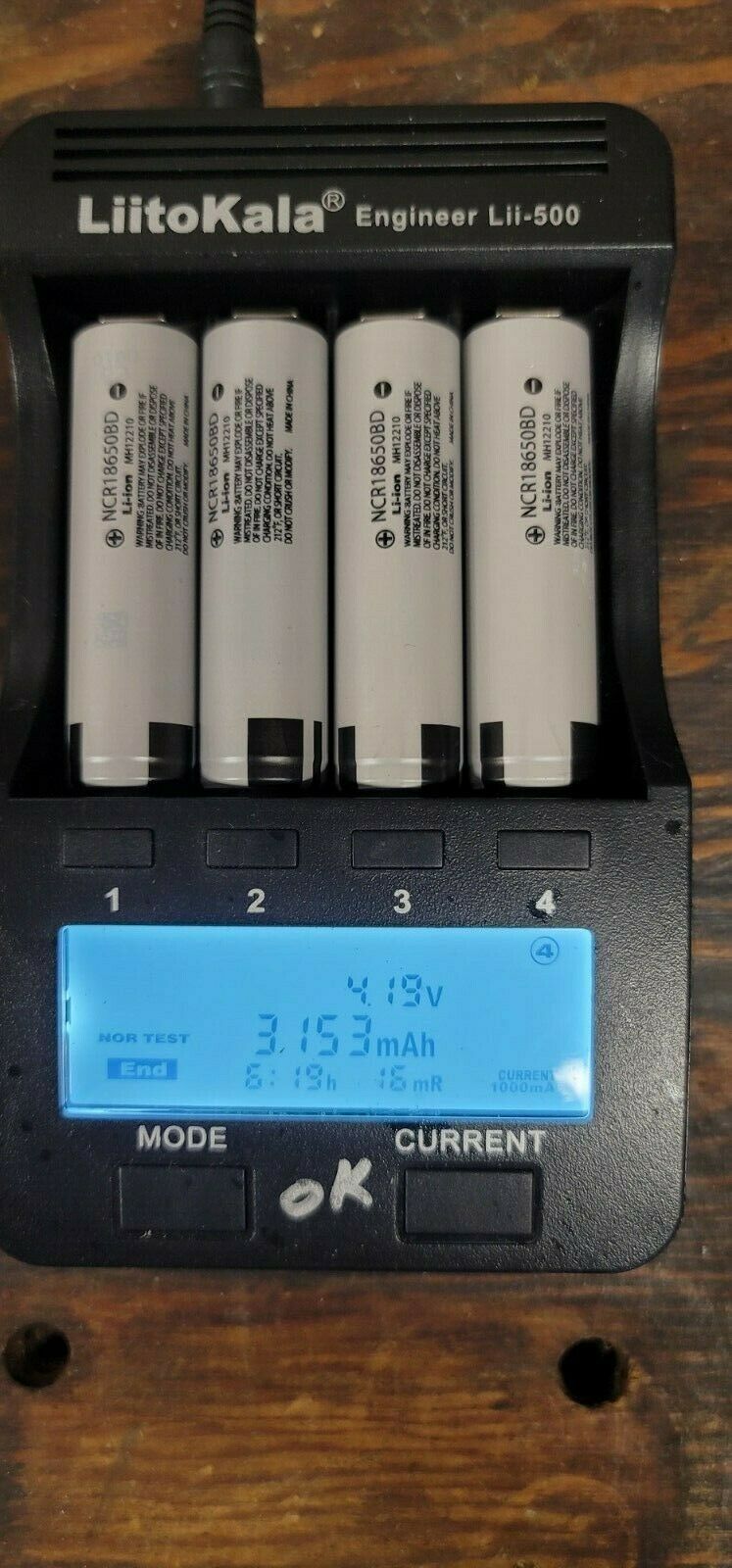 gvK0U4y.jpg