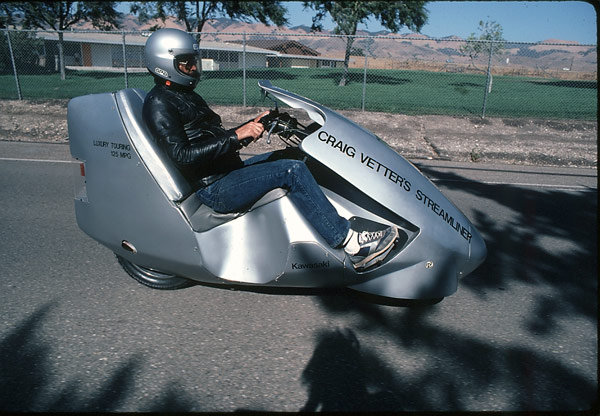 1981-Streamliner-at-speed.jpg