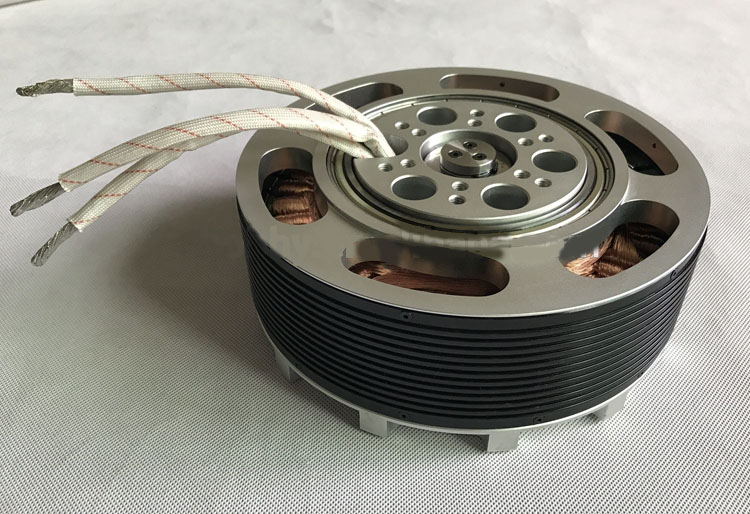 202-80-40kw-biggest-outrunner-bldc-motors.jpg