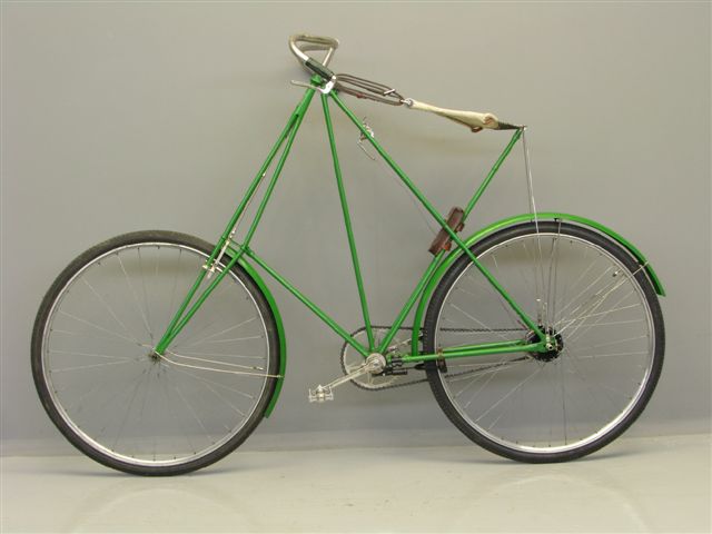 Dursley_Pedersen_ca_1910_bicycle.jpg
