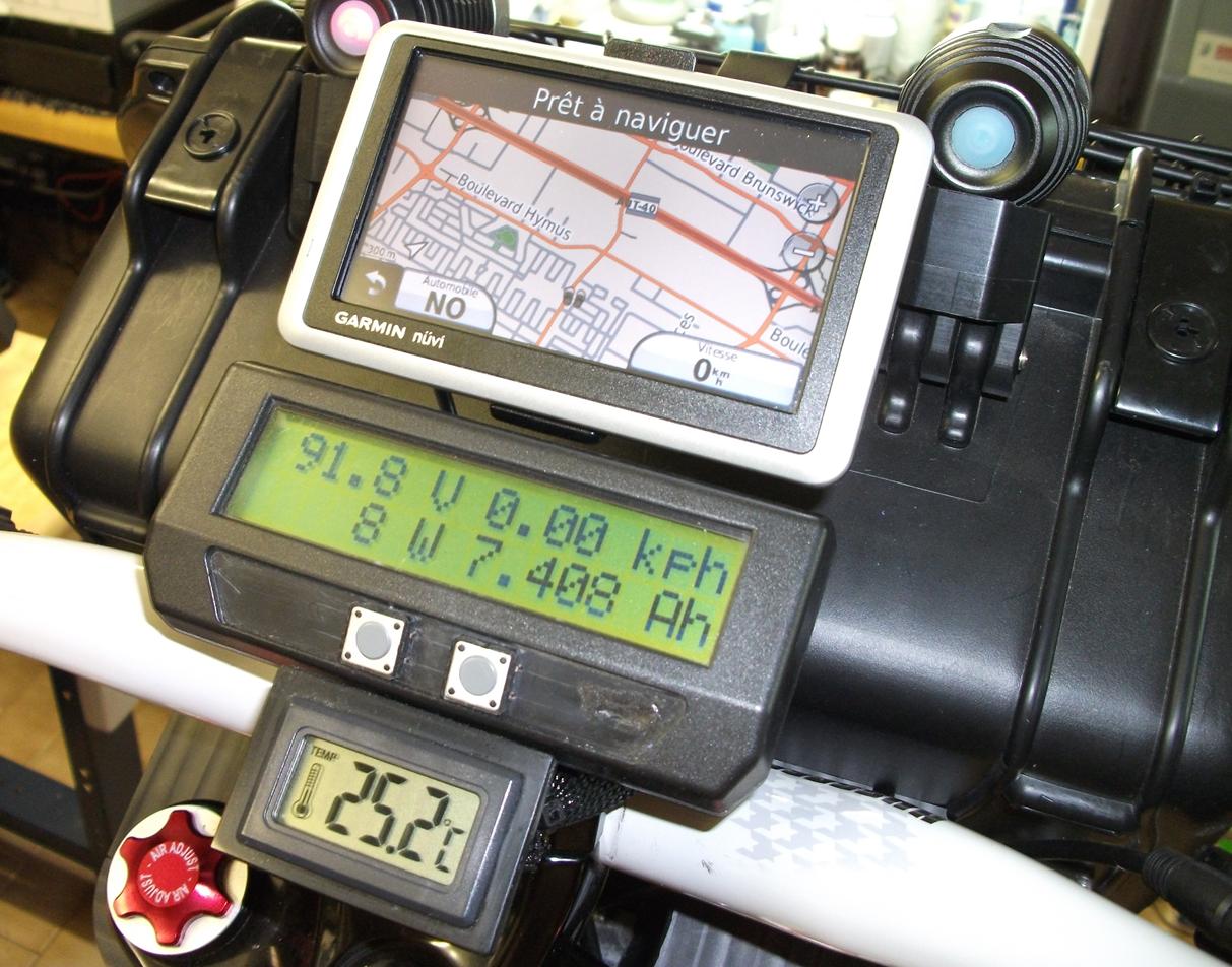 tmp%20holder%20with%20gps.JPG